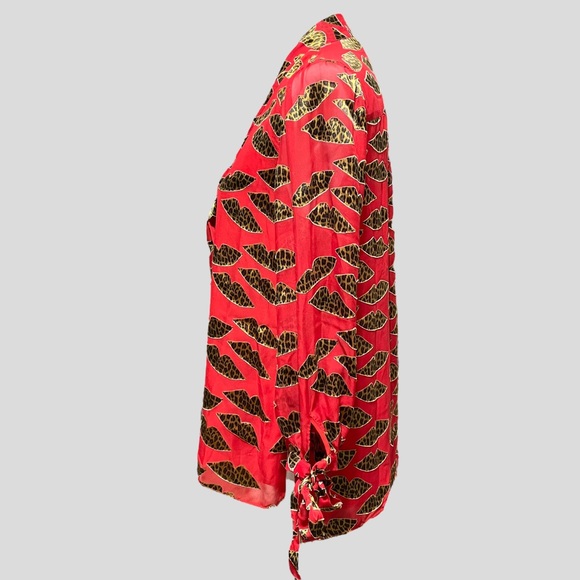 Alice + Olivia x Donald Cute Lips Top! - Picture 3 of 6